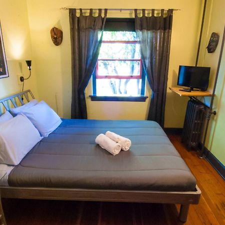 Ocean Island Inn | Backpackers | Suites Βικτώρια Δωμάτιο φωτογραφία